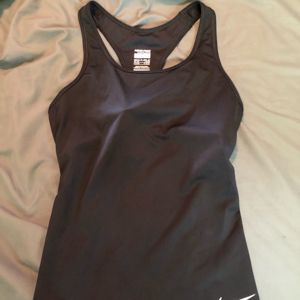 Nike pro tank